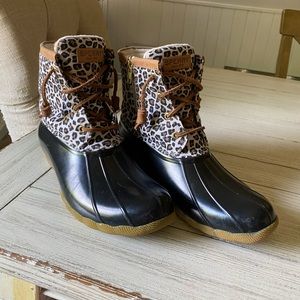 Sperry saltwater animal print  duck boot